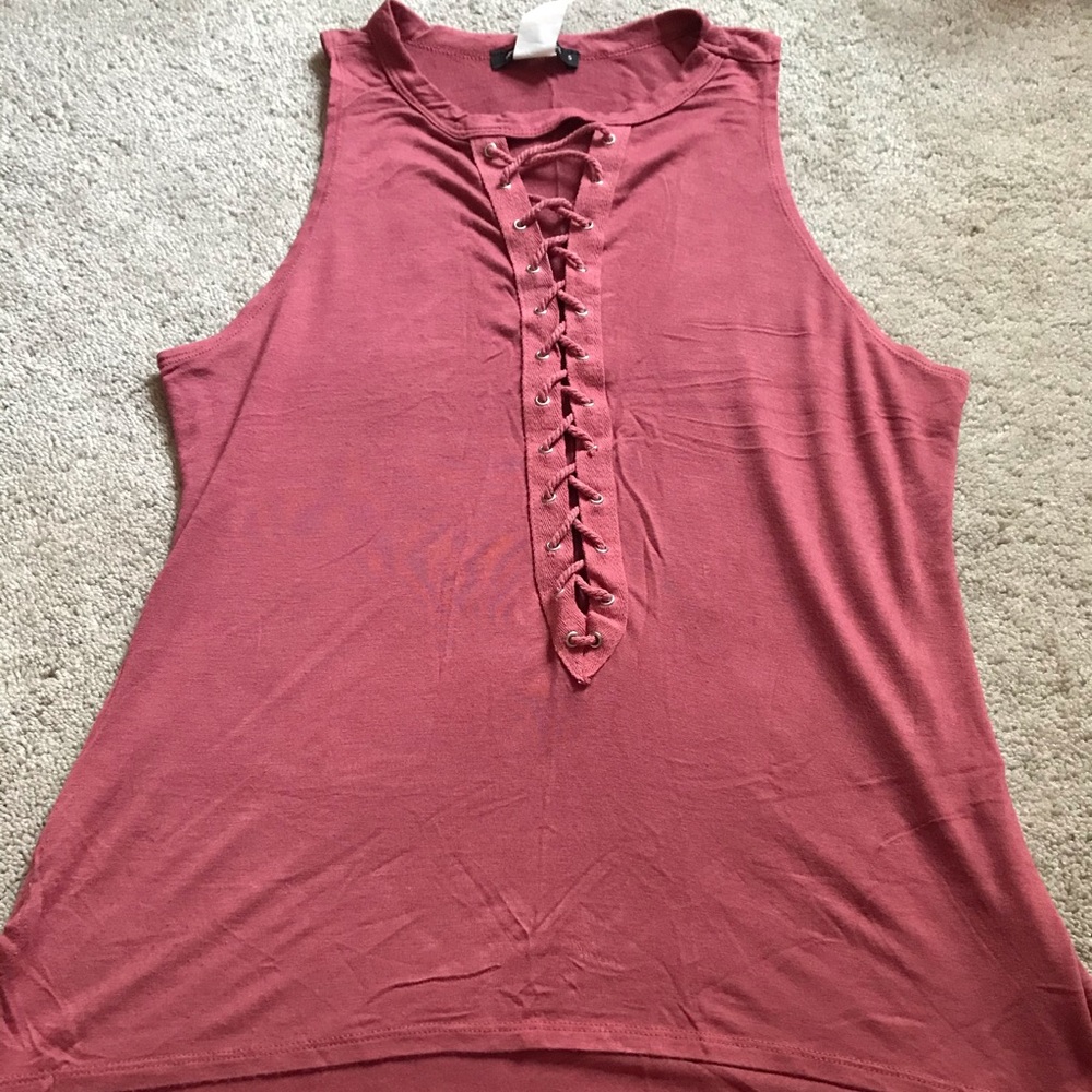 High-low lace up tank top